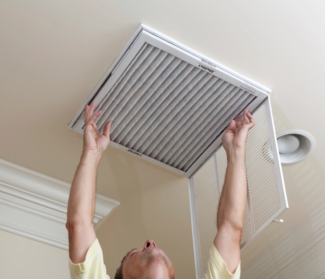 Air Duct Cleaner in Cambridge, ON
